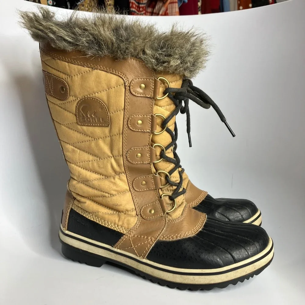Sorel Tofino ll waterproof snow boots tan black winter women's‎ size 8.5 trendy